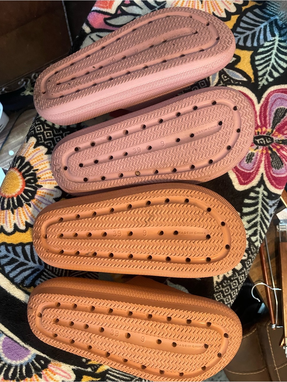 Brand new Cushionaire Slide Sandals in Dusty Pink & Terracottar - Picture 2 of 6
